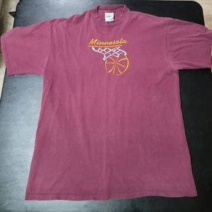 Vintage 1990’s University of Minnesota Golden Gophers basketball tee.